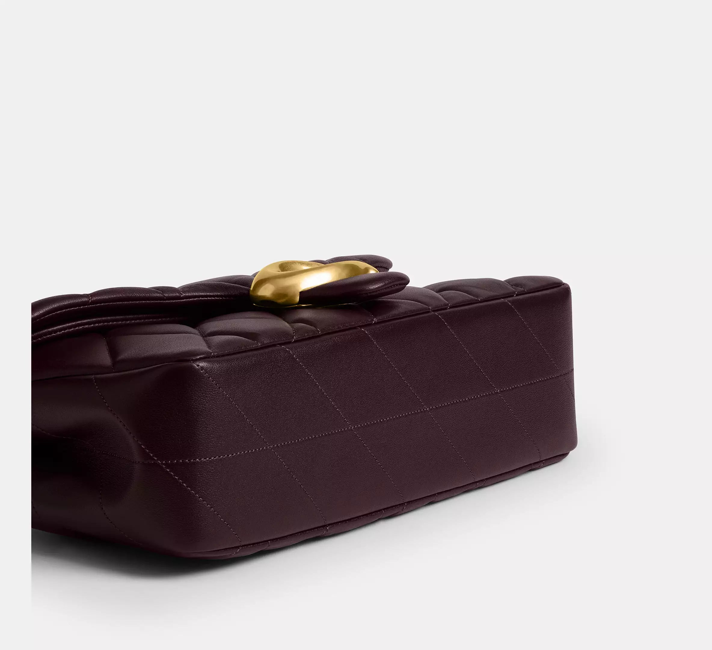 Sac épaule Tabby 26 avec matelassage Pillow