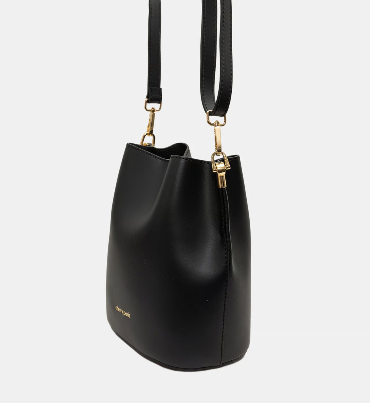 Cherry Paris Sac seau Nita en cuir