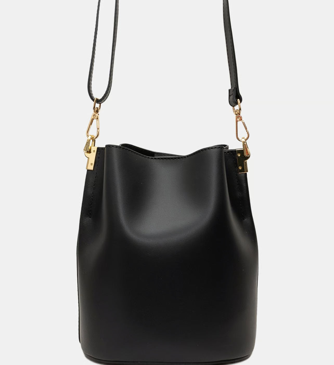 Cherry Paris Sac seau Nita en cuir